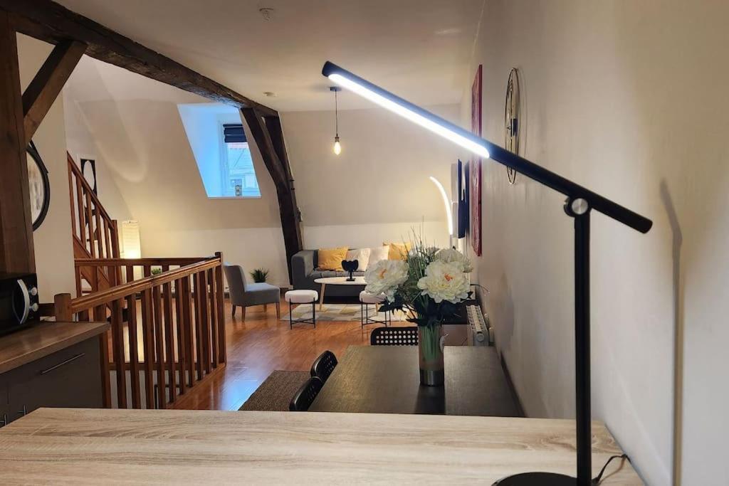 Grand Duplex Du Beffroi Apartment ดูเอ ภายนอก รูปภาพ